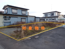 八戸市大字白銀町字左岩淵通２３－