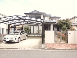 八戸市北白山台三丁目８－